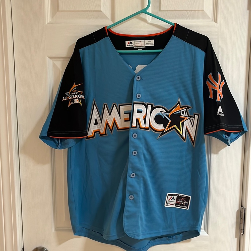 Aaron Judge jersey. Used good condition.
